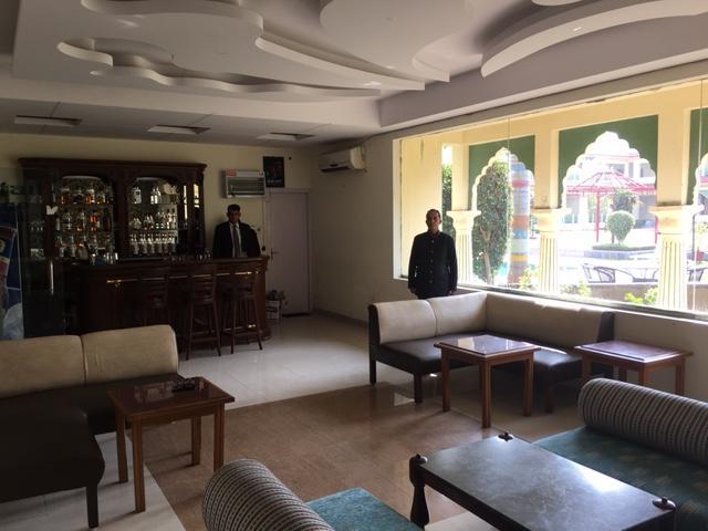 Shiva Oasis Resort Neemrana Eksteriør billede